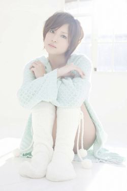 3个小婕子和我做受